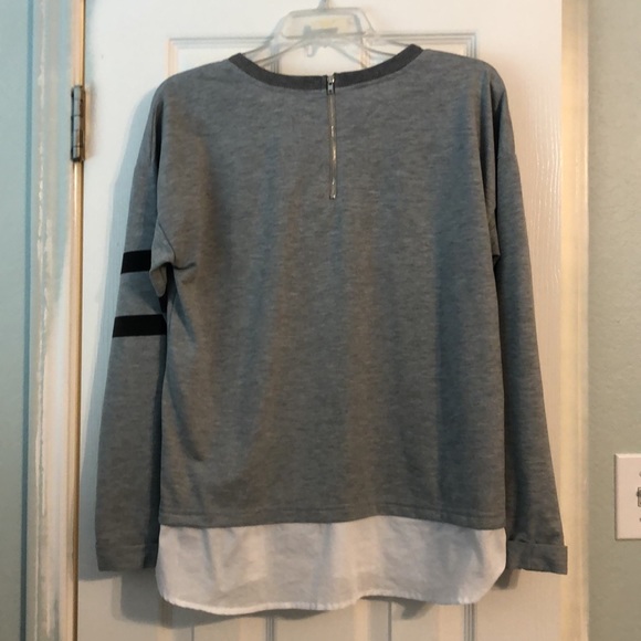 Timing - Long Sleeve Top - Grey - Sz LARGE - Picture 2 of 4